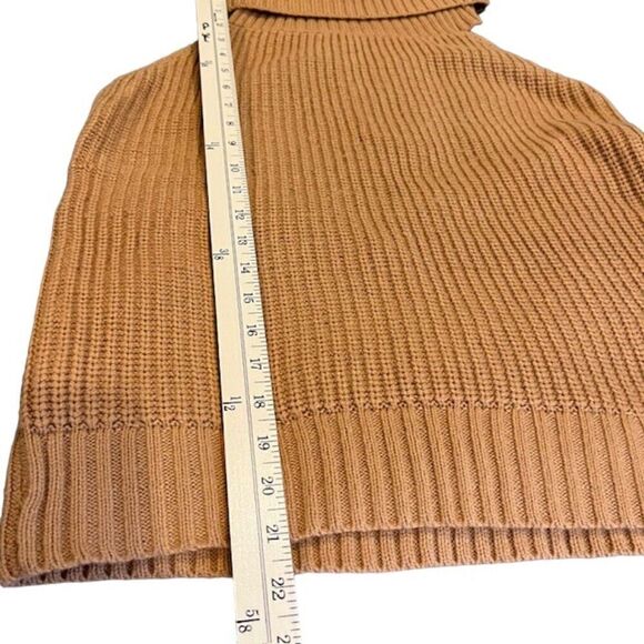 Nude Brand Open Back Cowl Neck Cable Knit Sweater Camel Size S/M - Picture 9 of 11